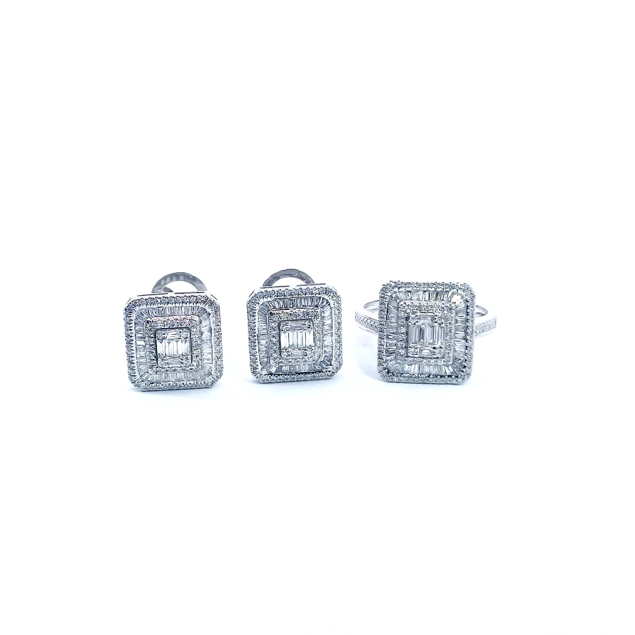 https://d18d28z96ktkch.cloudfront.net/web/production/uploads/gallery/products/bc5ecf09-b8ef-464b-9f74-f890d7216a6d/Square Diamond Set.jpg